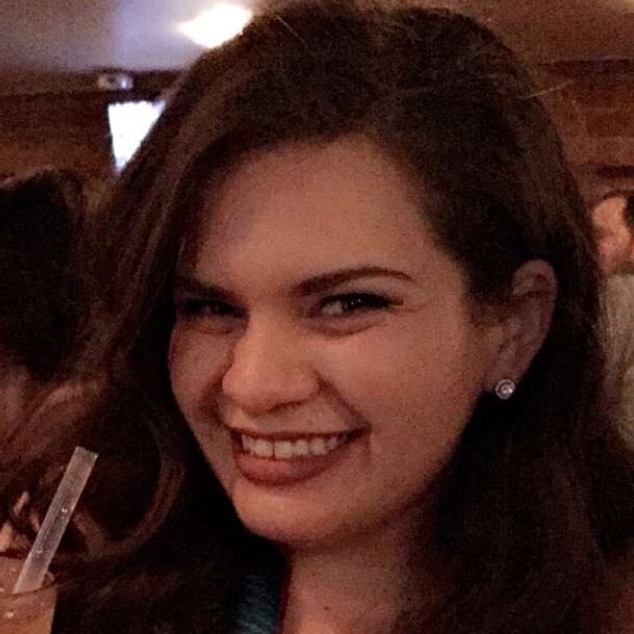 Meet your Posher, Yazmin