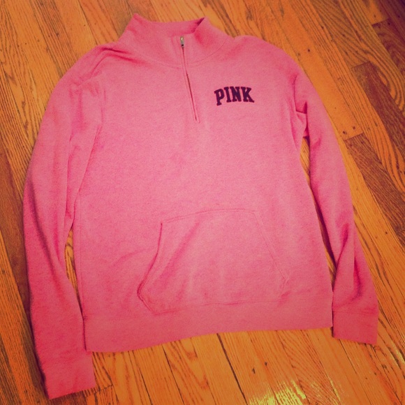 Pink quarter zip up 💗⬇️