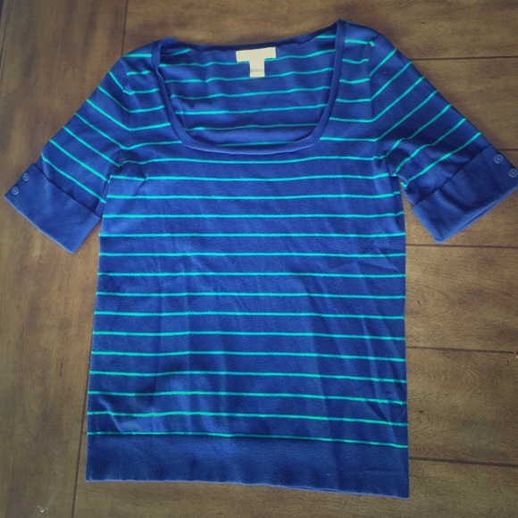 ✨ SALE ✨ Banana Republic lightweight sweater - Picture 1 of 3