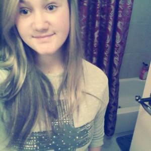 Meet your Posher, Alyssa