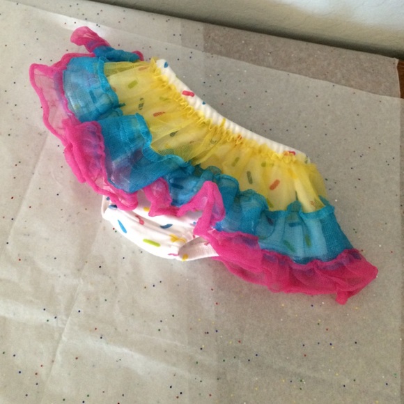 Tutu - Picture 2 of 2