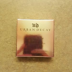 Urban Decay Afterglow 8 Hour Highlighter