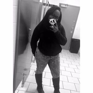 Meet your Posher, Ashley