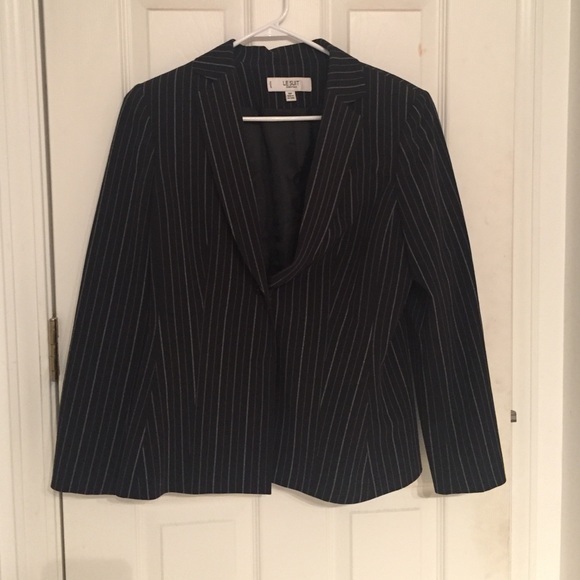 Le Suit Essentials blazer