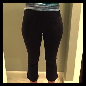💥Weekend Sale💥Lululemon Hip To Be Zen Crop Capri