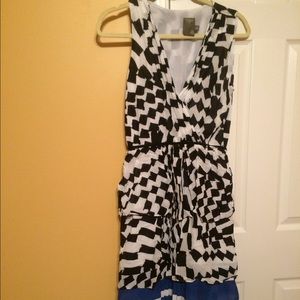 Taylor dress size 6