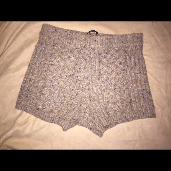 Rebecca Minkoff Shorts - Picture 2 of 2