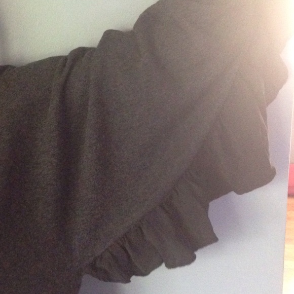 FLASH SALE The Addison Story Bat Wing Top sz Sm - Picture 3 of 4