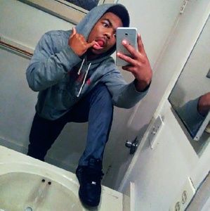 Meet your Posher, Gary