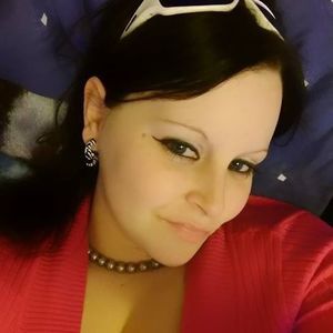 Meet your Posher, Nikki