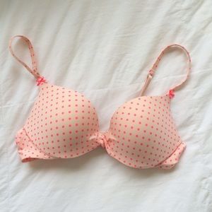 Victoria's Secret Push Up Bra