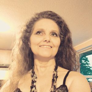 Meet your Posher, Rita