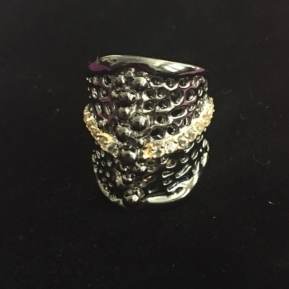 Anitanja Sea Fan Noir Ring - Size 6 - Picture 2 of 4