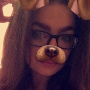 Meet your Posher, Brianna