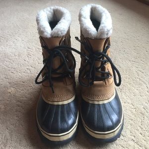 super cute Sorels