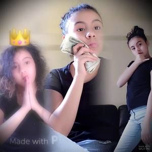 Meet your Posher, Cynthia