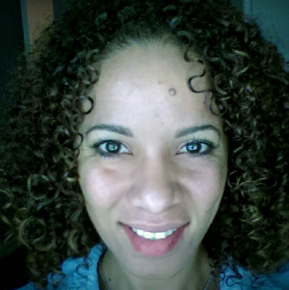 Meet your Posher, Zurisaday - Picture 1 of 1