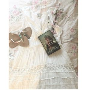 Stunning white cotton maxi dress