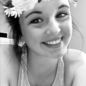 Meet your Posher, Jada