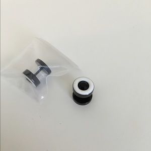 Unisex earrings