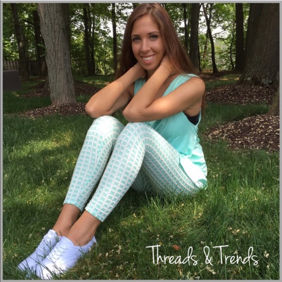 Pastel Mint Gingham printed Leggings - Picture 3 of 3