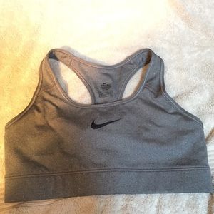 Sports bra