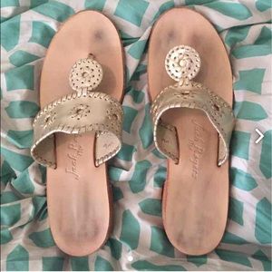 Jack Rogers Hamptons Sandal in Platinum