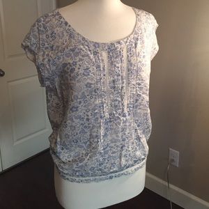 Short sleeve blouse