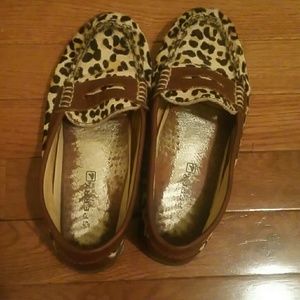 Cheetah print sperry loafers