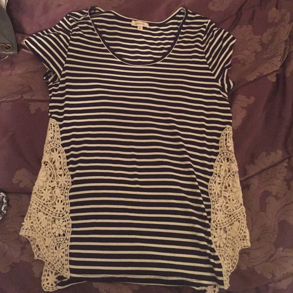 striped shirt