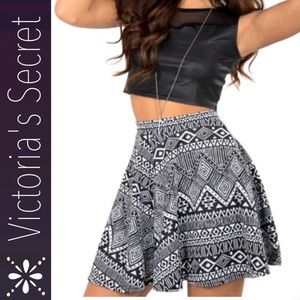 VICTORIAS SECRET Aztec skirt