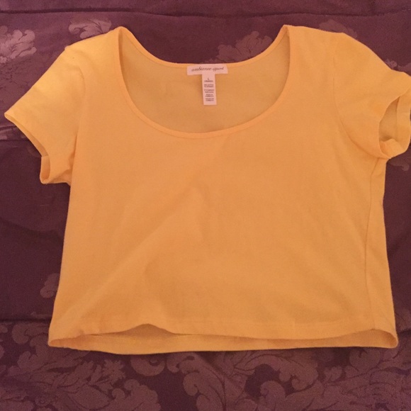 crop top