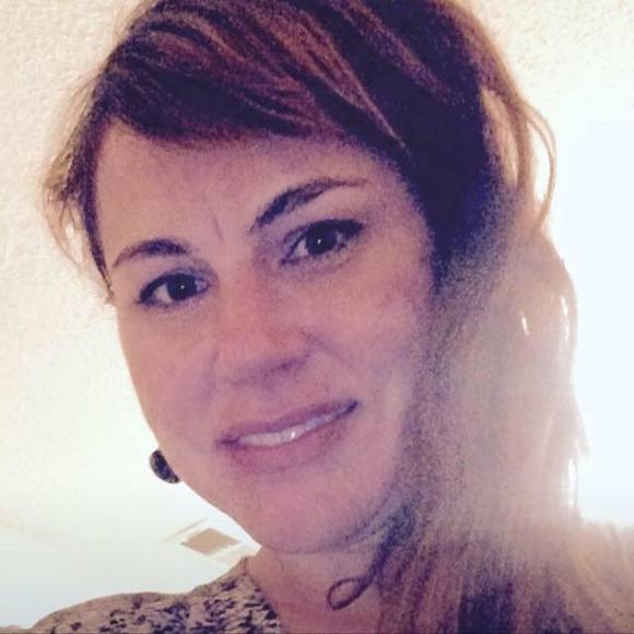 Meet your Posher, Cara