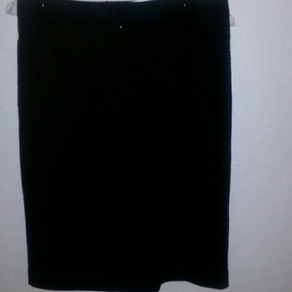 Issac Mizrahi Black Skirt - Picture 4 of 4