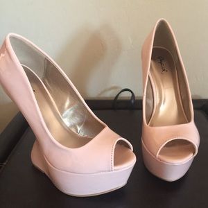 Quipid pink gravity wedges