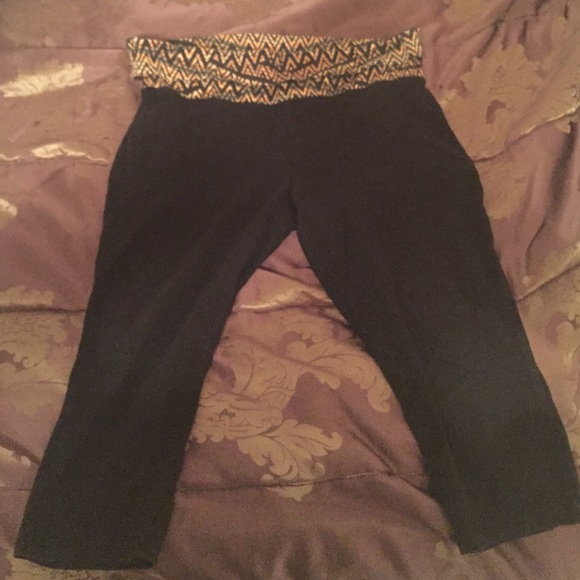 yoga pants