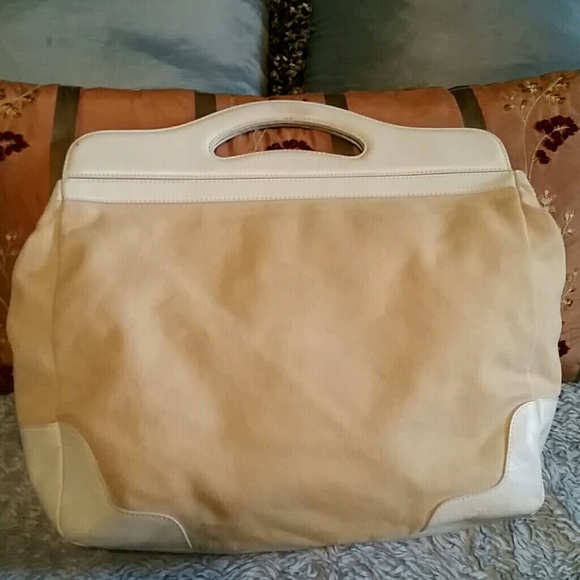 Spring/ Summer Handbag - Picture 3 of 3