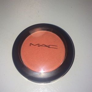 MAC blush
