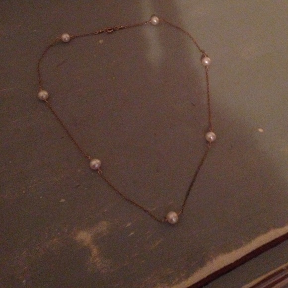 Handmade pearl and gold necklace