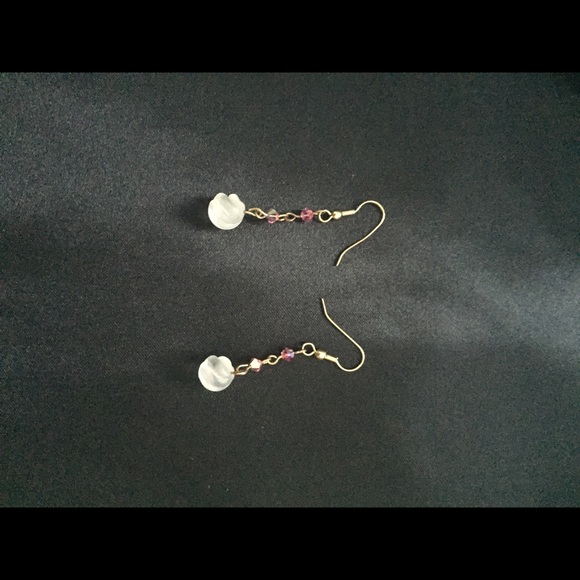 cute earrings!!!!