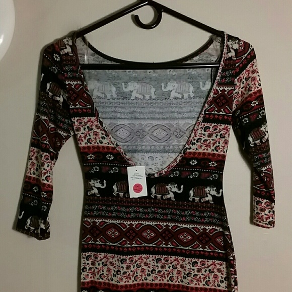 Elephant dress - Picture 3 of 3