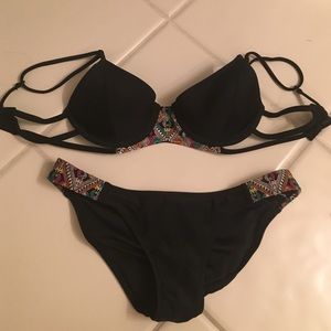 Volcom small bikini matching set