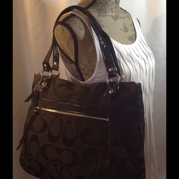 Coach Poppy Signature Metallic Glamour Tote!