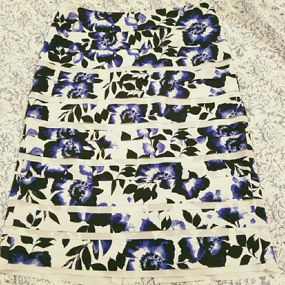 White House Black Market skirt!