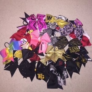 ALL BOWS