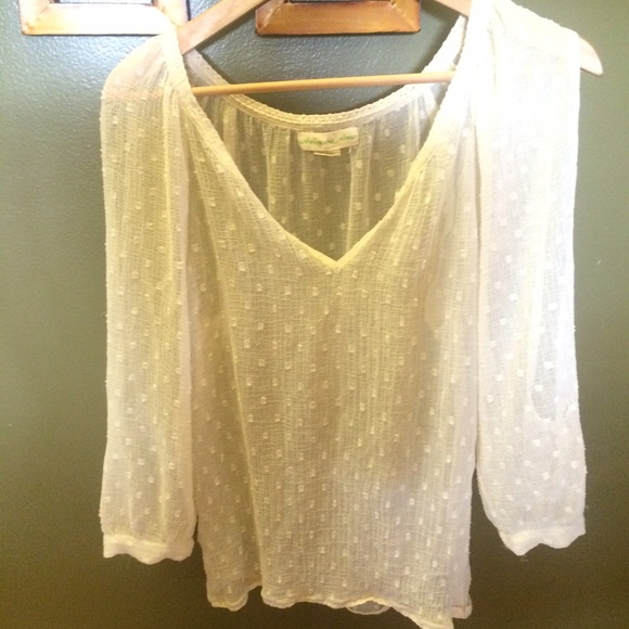 Cream sheer off the shoulder top. - Picture 4 of 4