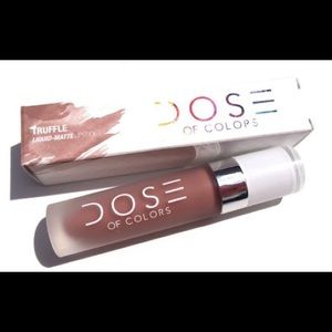 Dose of color truffle 💄💋