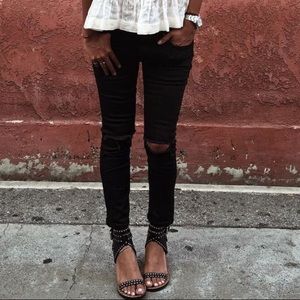 NWT Black Distressed Jeans - Size 4