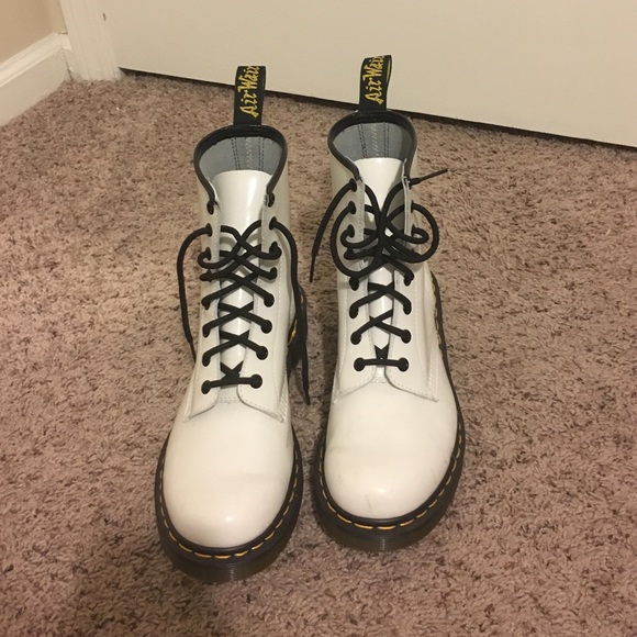 1460 Smooth Dr. Martens white boot
