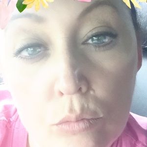 Meet your Posher, Sheri